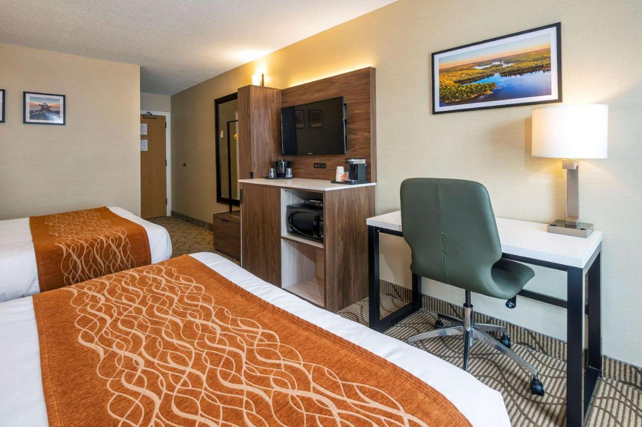 Comfort Inn Lakeshore North Bay Exterior photo