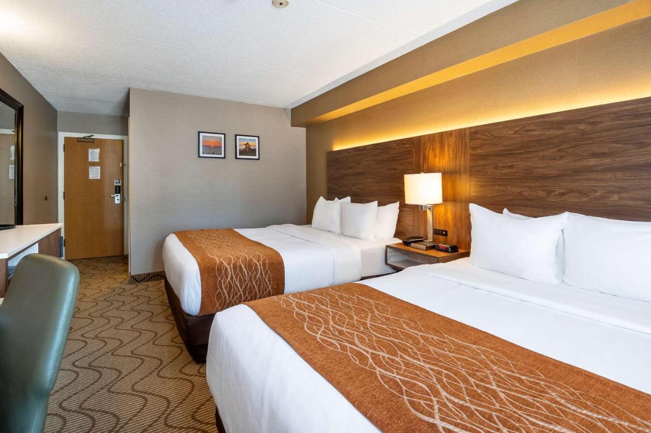 Comfort Inn Lakeshore North Bay Exterior photo