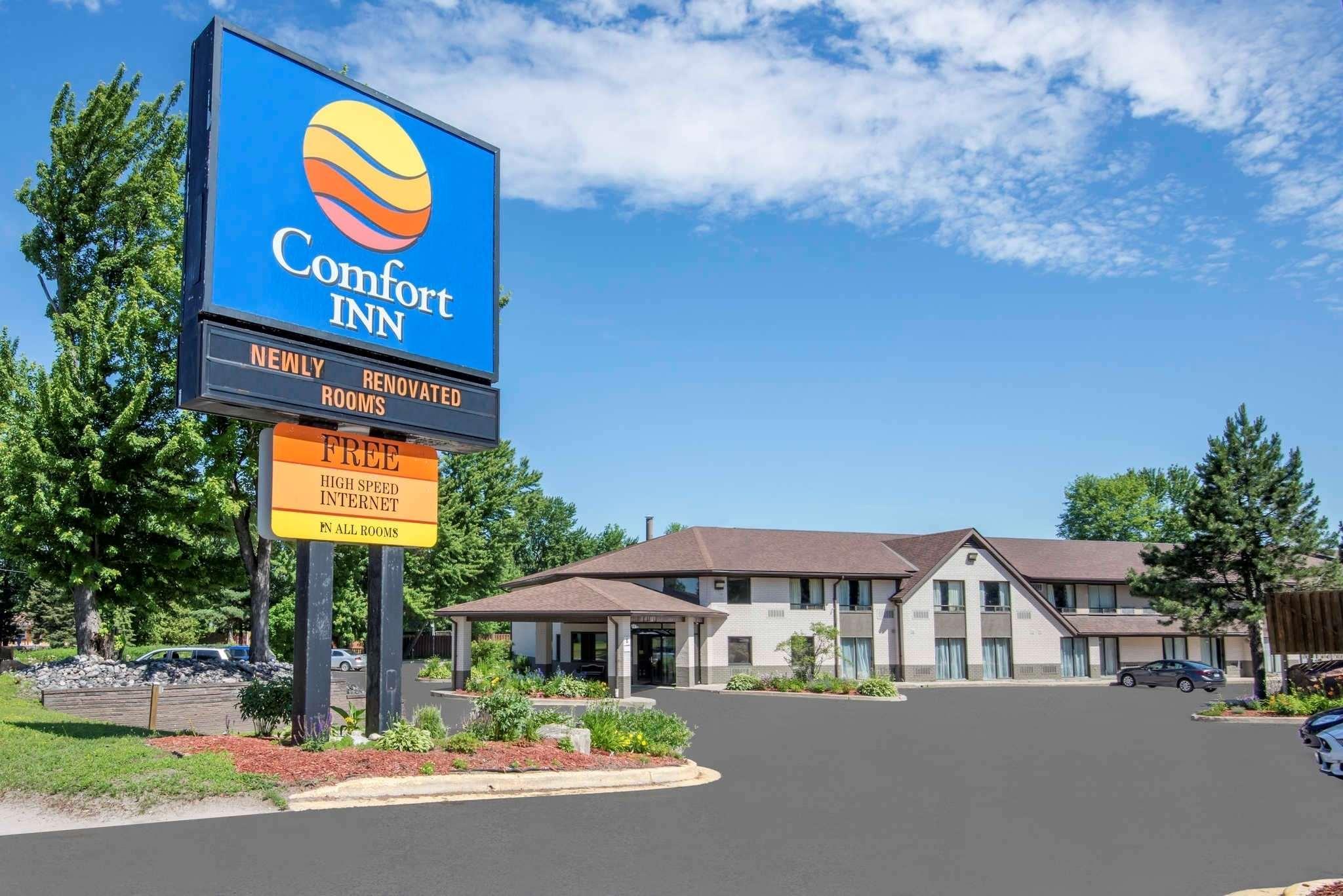 Comfort Inn Lakeshore North Bay Exterior photo