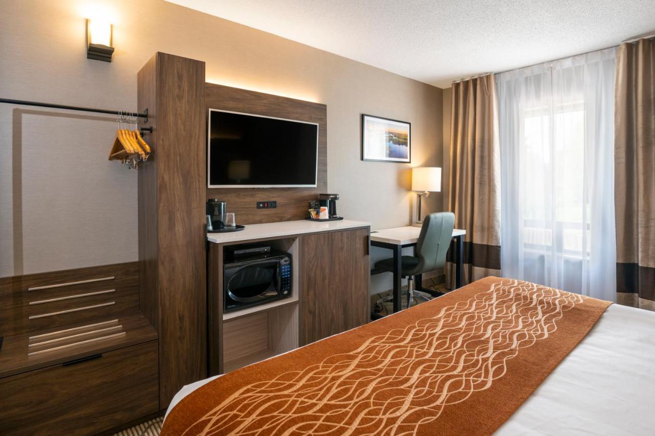 Comfort Inn Lakeshore North Bay Exterior photo