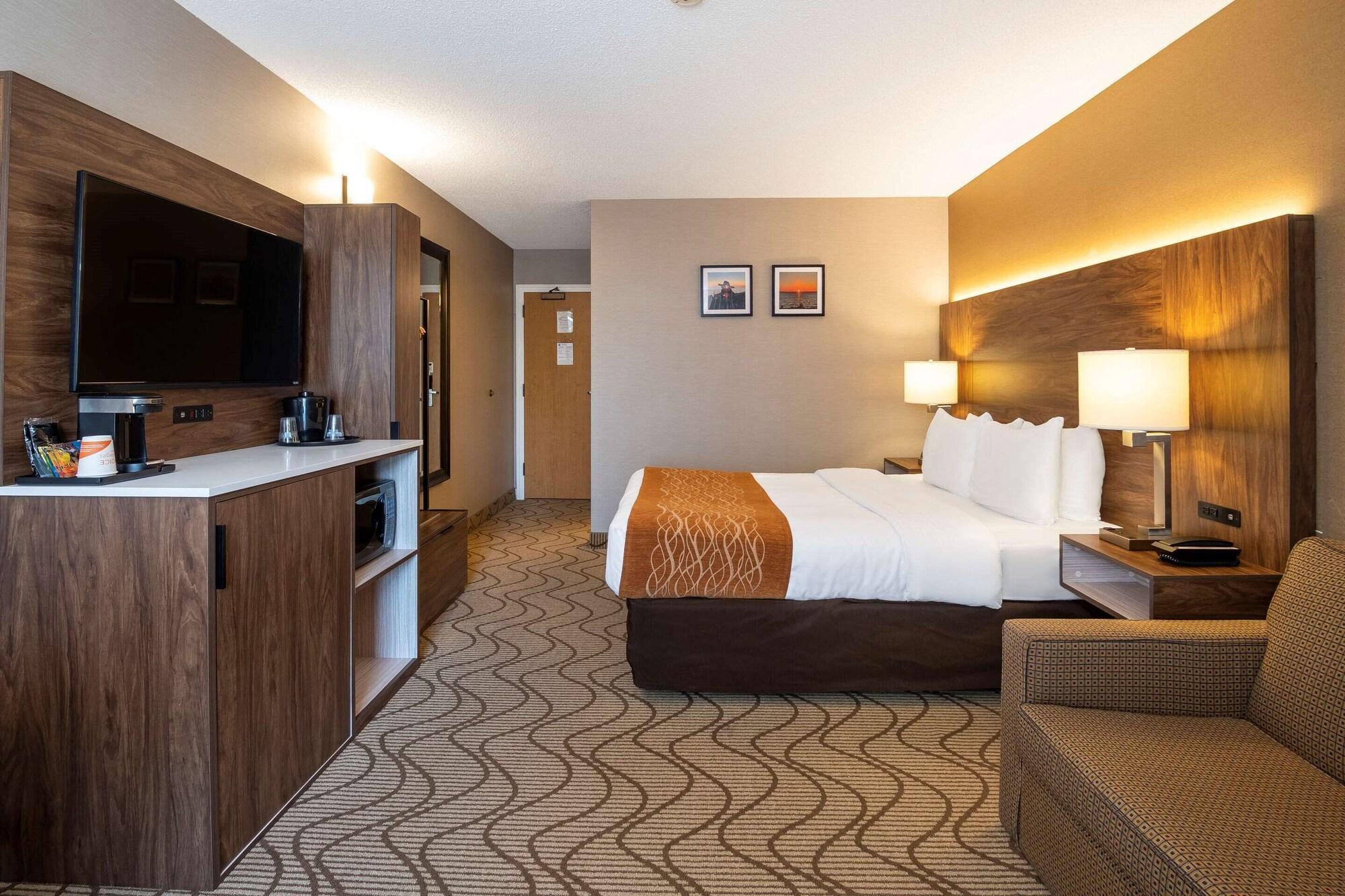 Comfort Inn Lakeshore North Bay Exterior photo
